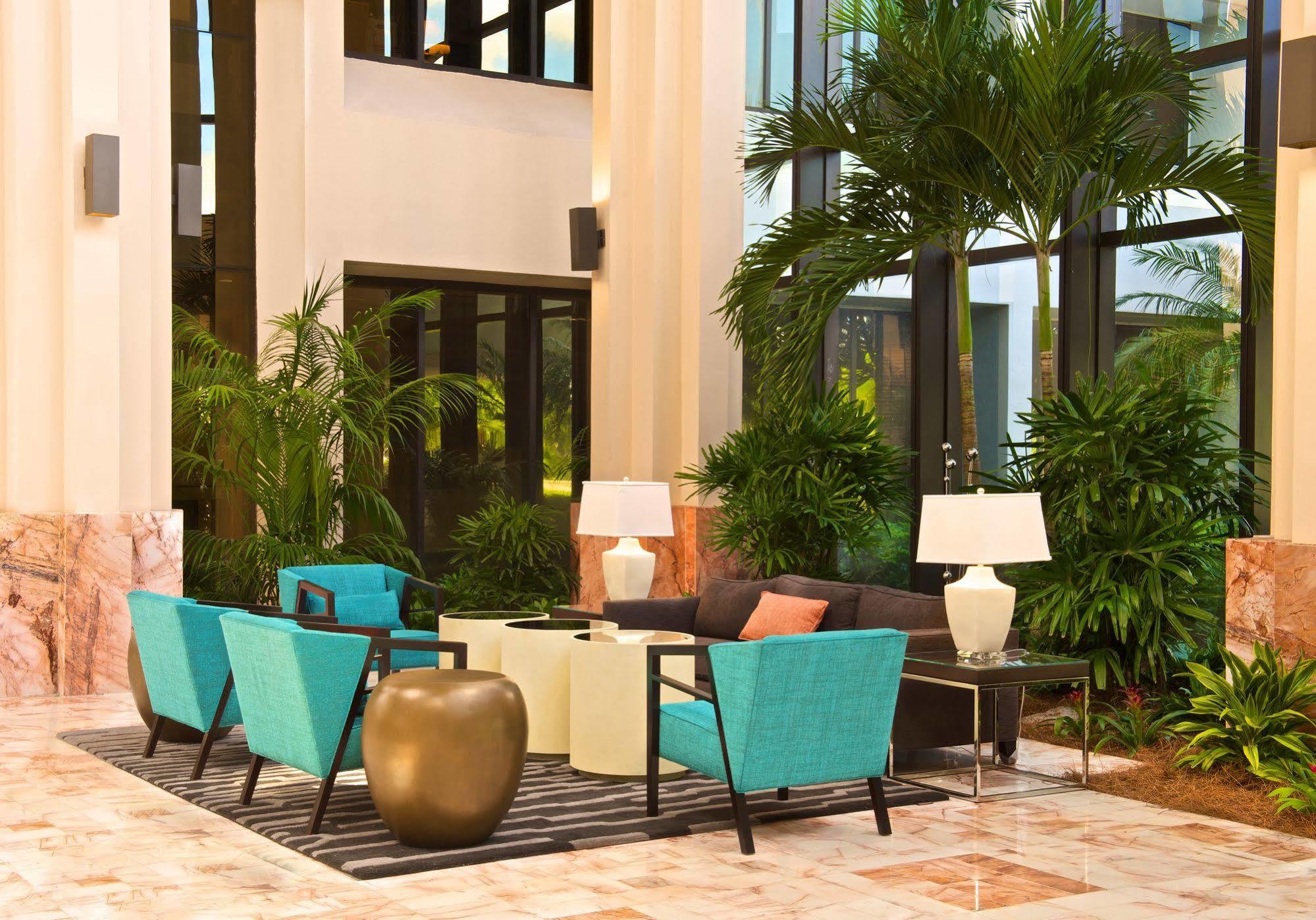 Embassy Suites By Hilton Palm Beach Gardens Pga Boulevard Exteriör bild